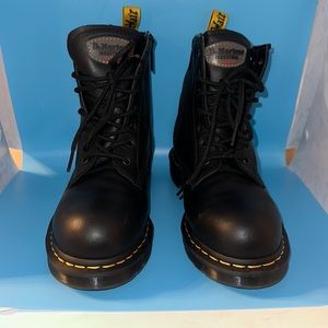 Dr. Martens Maple Zip
